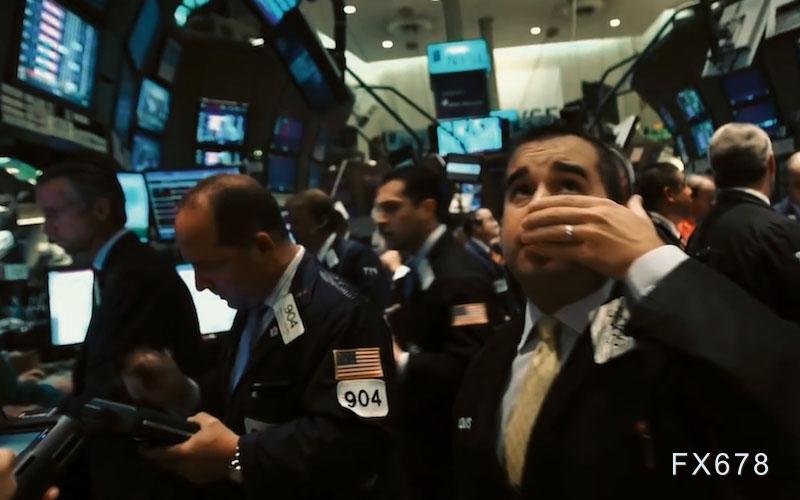 XM官网：金价狂欢跃上4888，市场却暗示风险回暖？